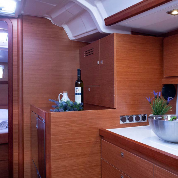 Lana | Dufour 430 GL photo 9