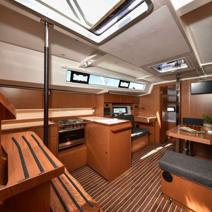 Seka VI | Bavaria C38 photo 17