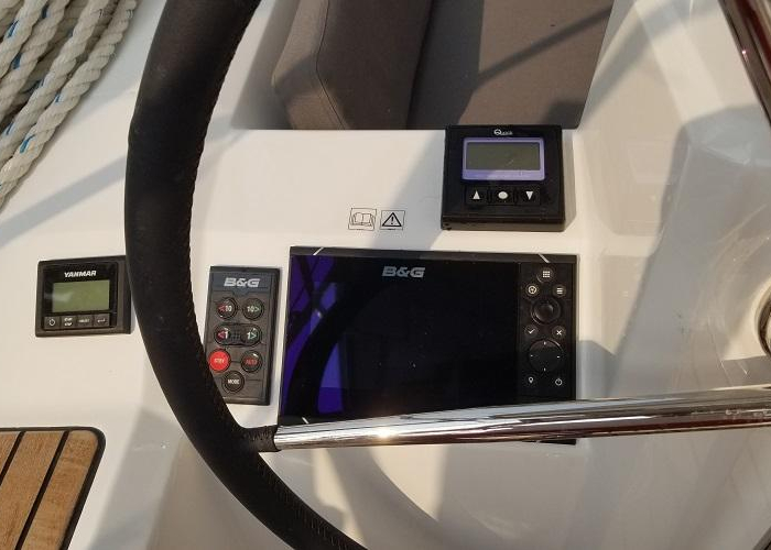 Rosa Bella | Oceanis 38.1 photo 11