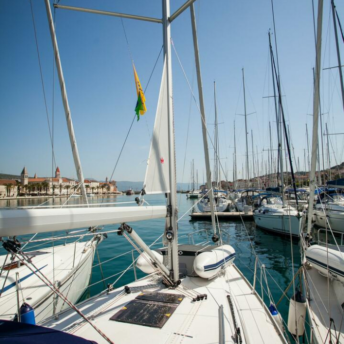 Take Five | Bavaria Cruiser 34 photo 4