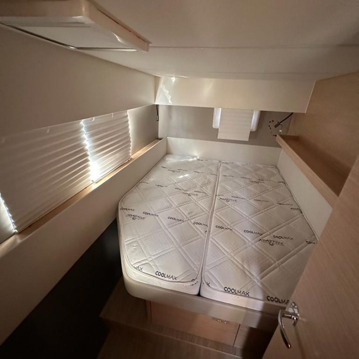 Master Yoda | Nautitech 40 Open photo 13