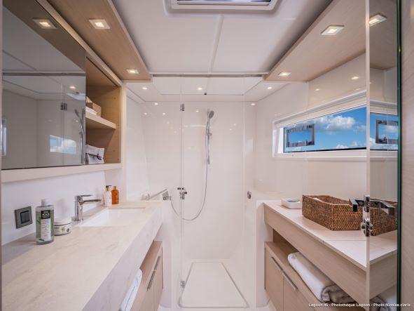 Flx | Lagoon 46 photo 11