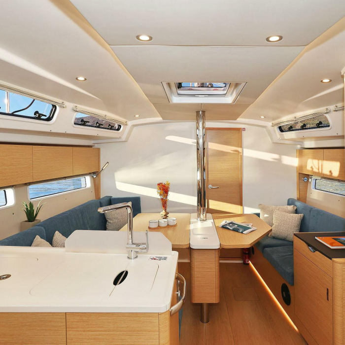 Amelie | Hanse 360 photo 6