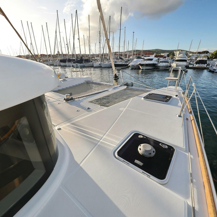 Mars | Lagoon 40 photo 35