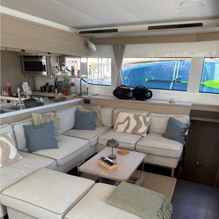 PRINCESS KARLA | Lagoon 60 photo 3