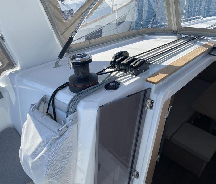 Maximus | Oceanis 38.1 photo 7