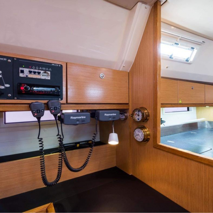 Altair | Bavaria Cruiser 50 photo 23