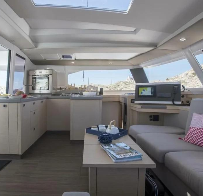 Flavia Augusta | Fountaine Pajot Astrea 42 photo 6