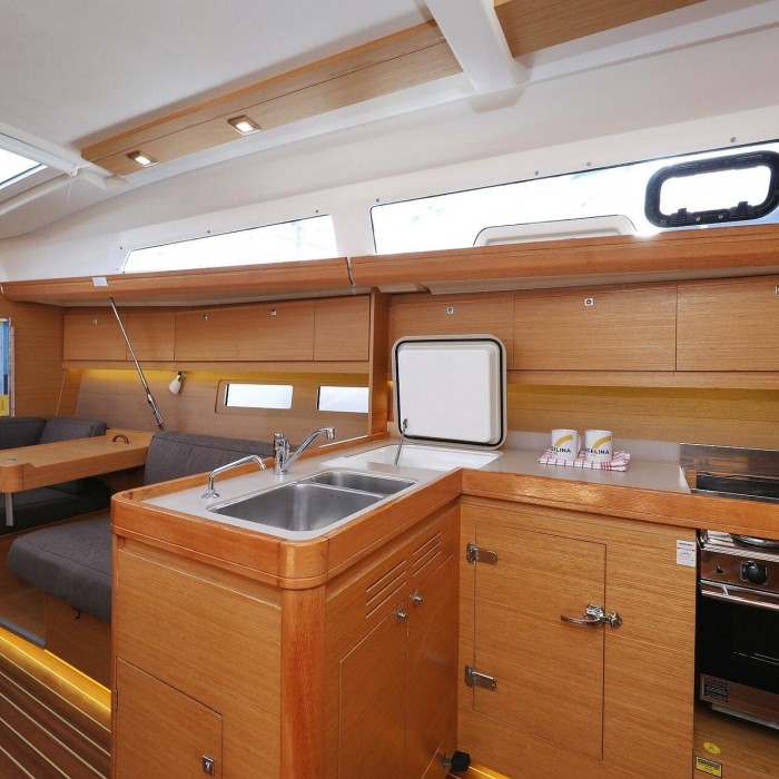 Delta | Dufour 412 GL photo 3