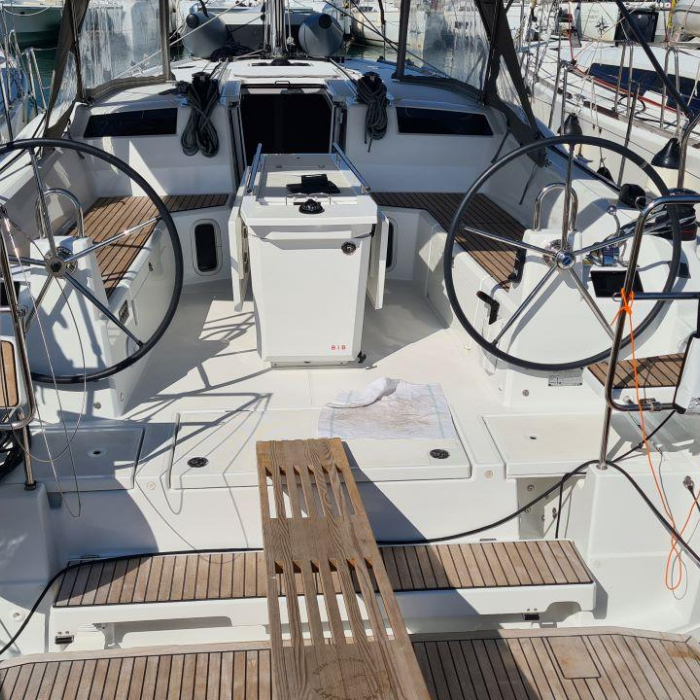 Nuvola | Oceanis 40.1 photo 18