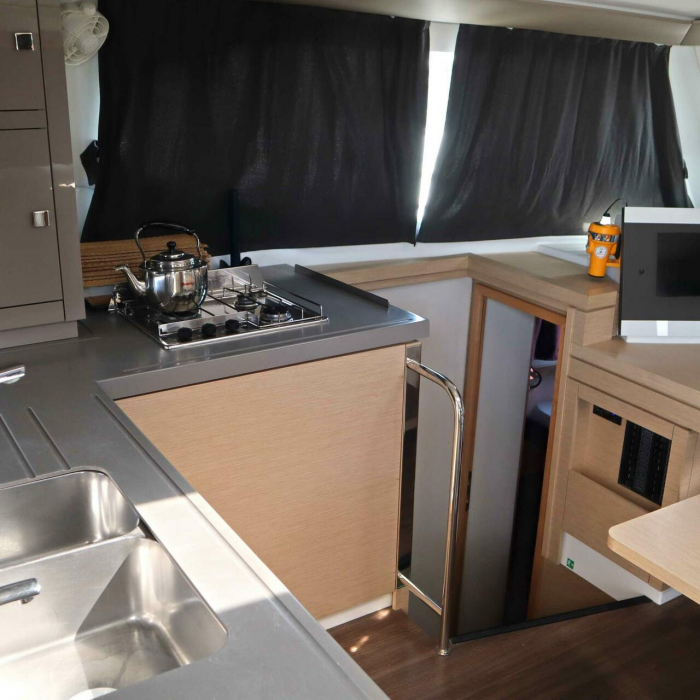 Economy | Fountaine Pajot LUCIA 40 photo 14