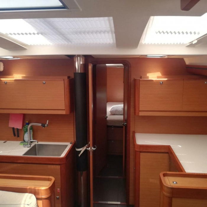 Class | Dufour 520 GL photo 7