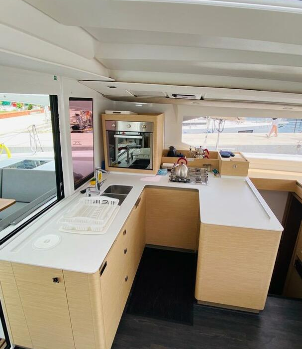 Capella 1 | Astrea 42 photo 36