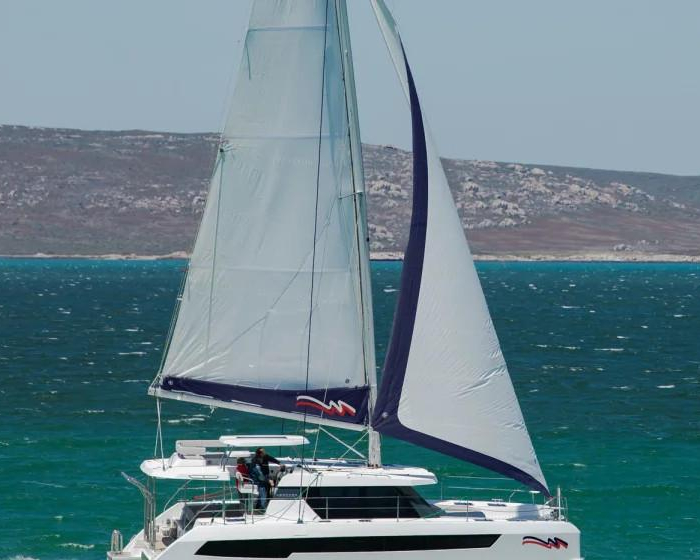  | Moorings 4200/4 photo 2