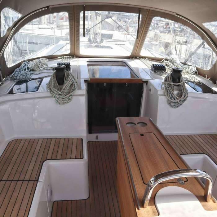 Prestige | Bavaria C42 photo 6