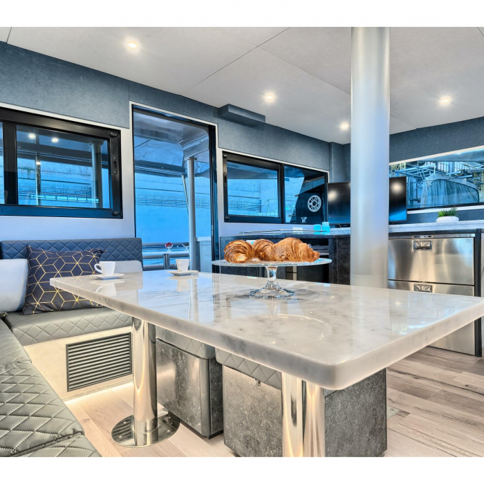 Katamaran | Luna 49 photo 12