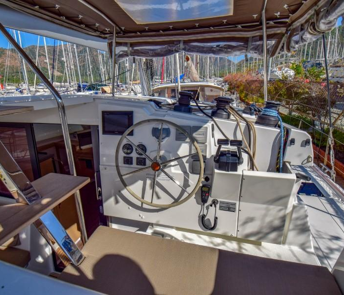 Amber | Lucia 40 photo 26