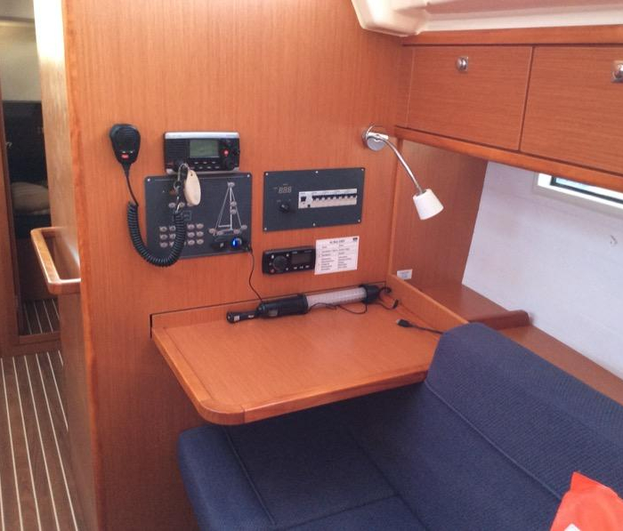 Menkar | Bavaria Cruiser 37 photo 10