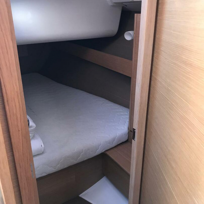 Diniva II | Dufour 382 GL photo 12