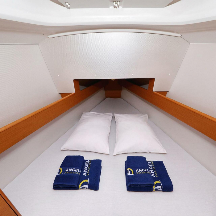 Cosma | Sun Odyssey 33i photo 8