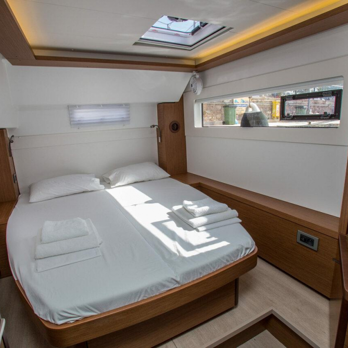 Sea Star | Lagoon 46 photo 12