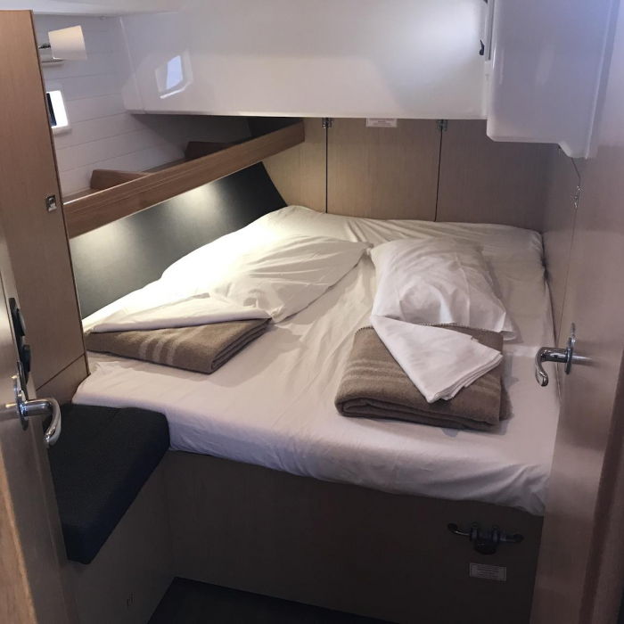 Aludra | Bavaria Cr 46 photo 11