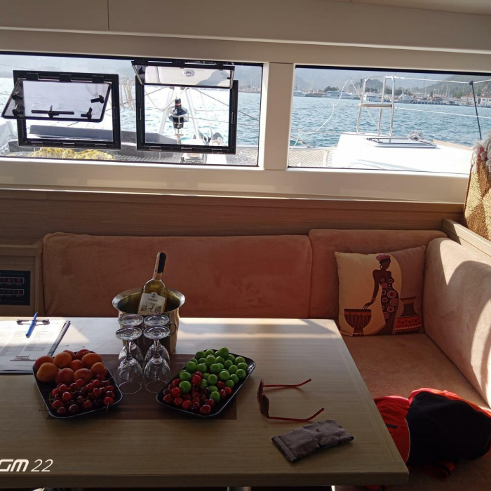 Shima | Lagoon 40 photo 10