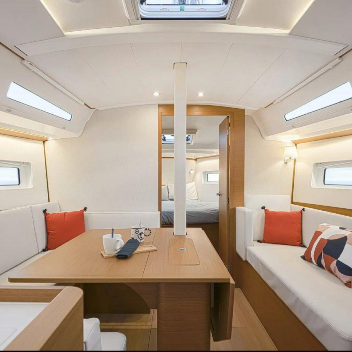 Vida | Sun Odyssey 380 photo 17