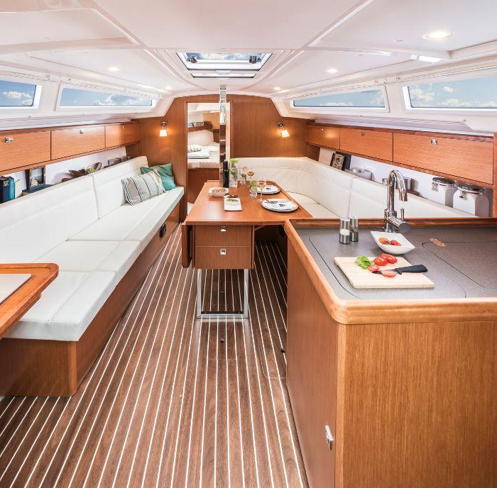Saga | Bavaria Cruiser 34 - 2 cab. photo 8