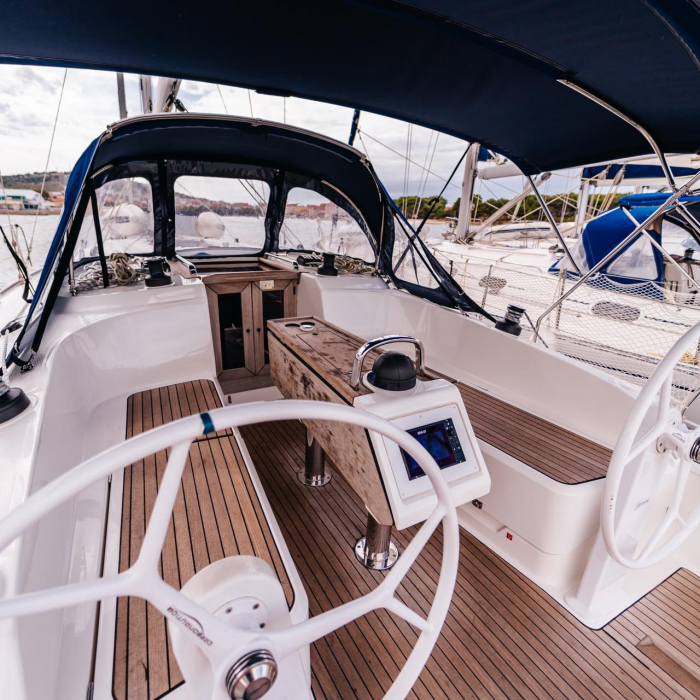 Flinx | Bavaria Cruiser 37 photo 2