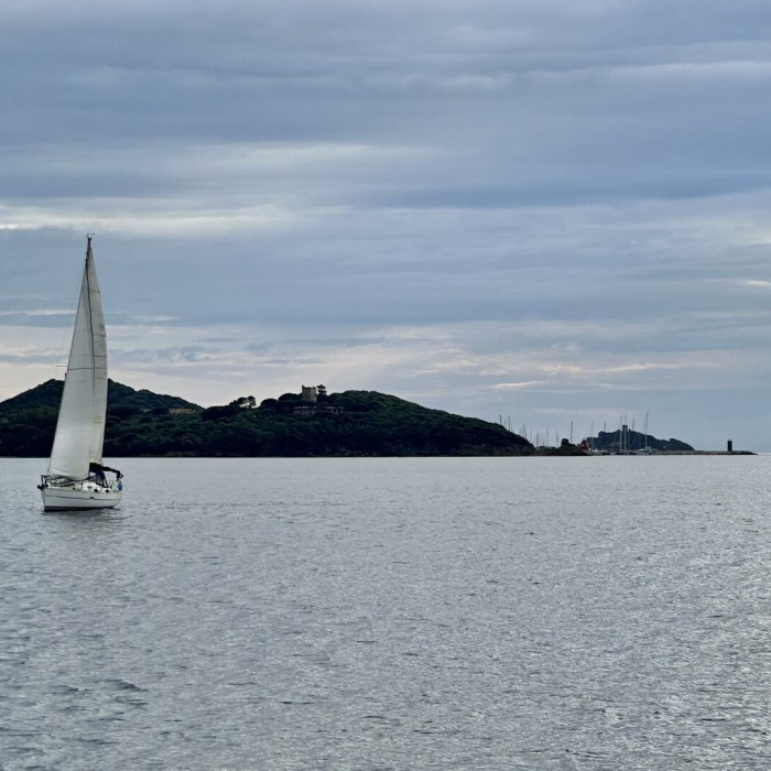 Cassiopea | Oceanis 323 Clipper photo 5