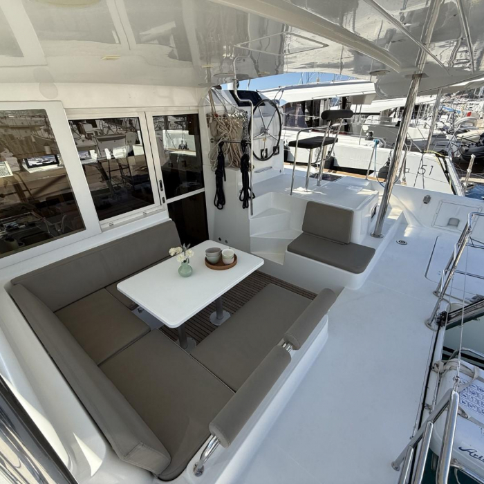 Cava | Lagoon 39 photo 27