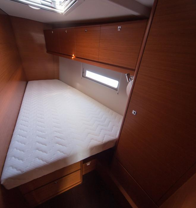 Houat | Dufour 520 GL photo 8