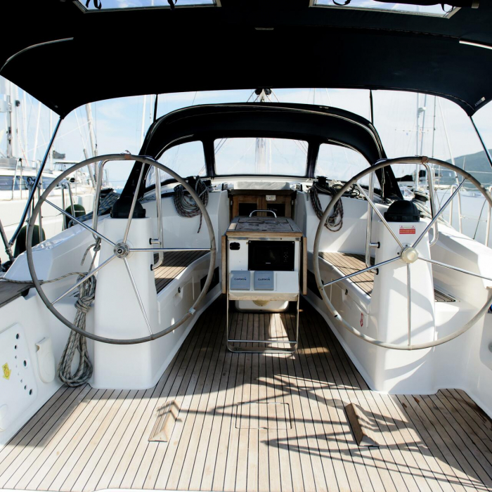 Deneb | Bavaria 40 Cruiser photo 6