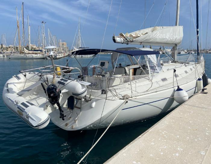 Martina | Harmony 42 photo 5