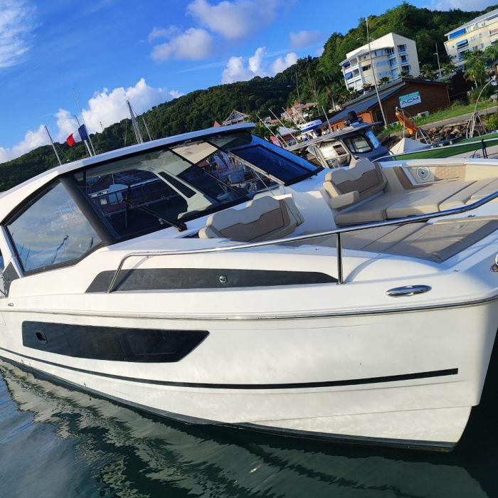 Caranthir | Aquila 36 photo 1