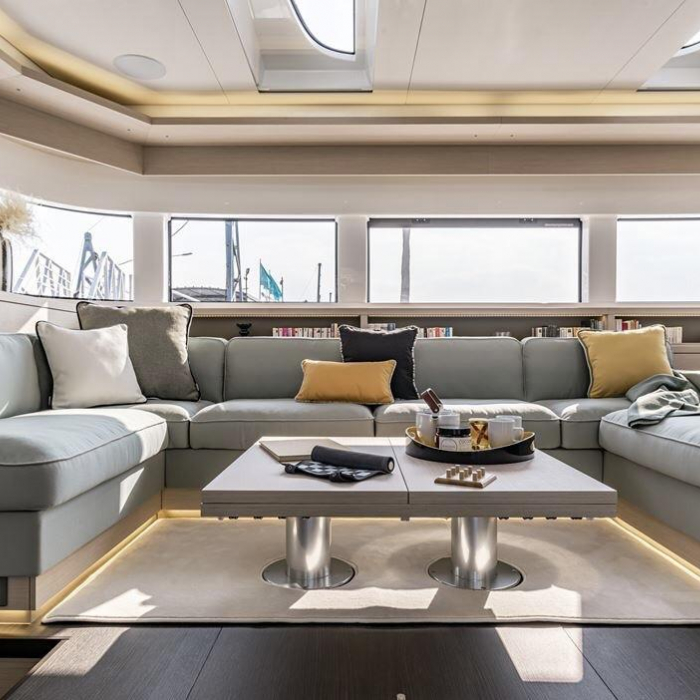 Hydrus | Lagoon 55 photo 43