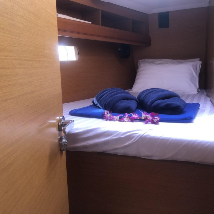 Aurora Belle | Sun Odyssey 469 photo 22