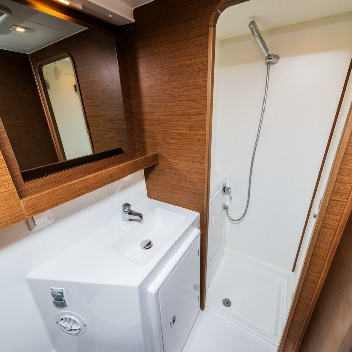 Edita | Lagoon 42 photo 2