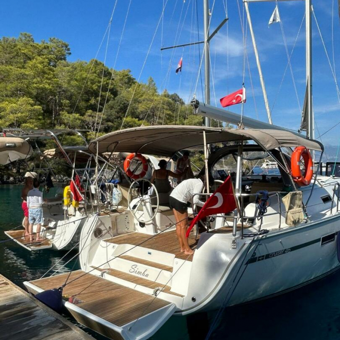 Simba | Bavaria 46 C photo 10