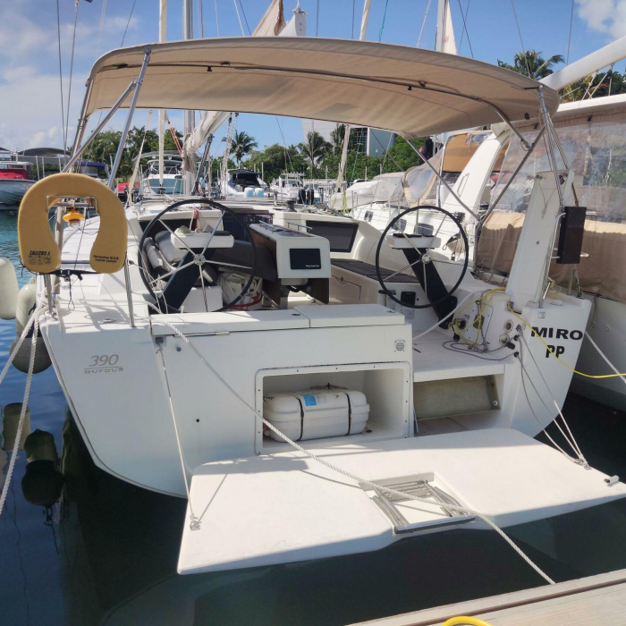 Miro | Dufour 390 GL photo 2