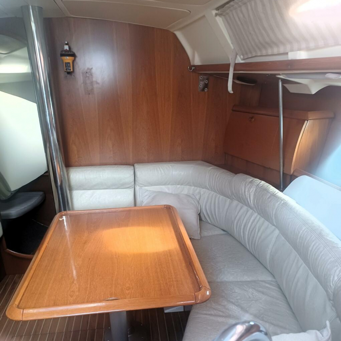 Evina | Sun Odyssey 40.3 photo 6