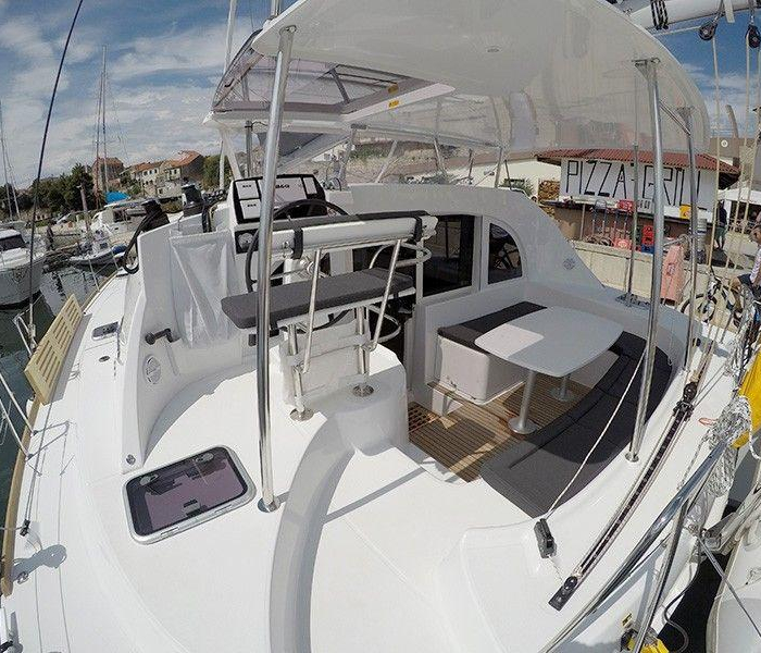 Maya | Lagoon 380 photo 22