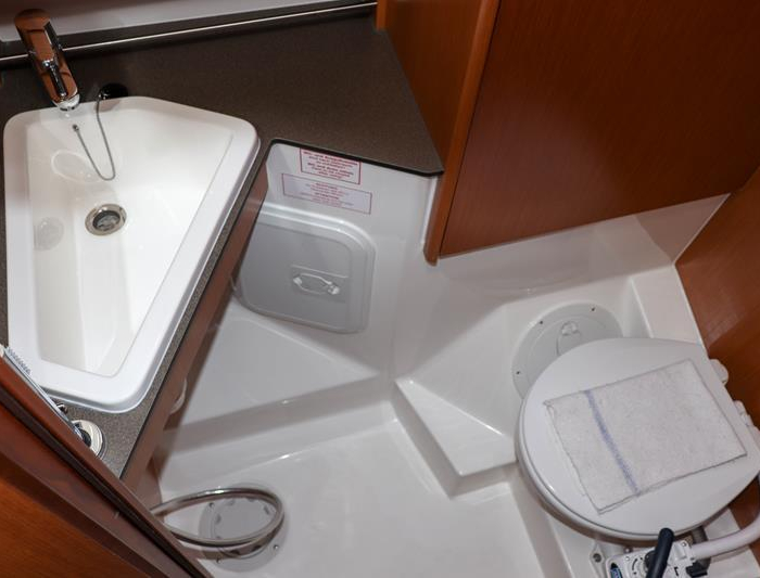 Aria | Bavaria Cruiser 34 photo 18