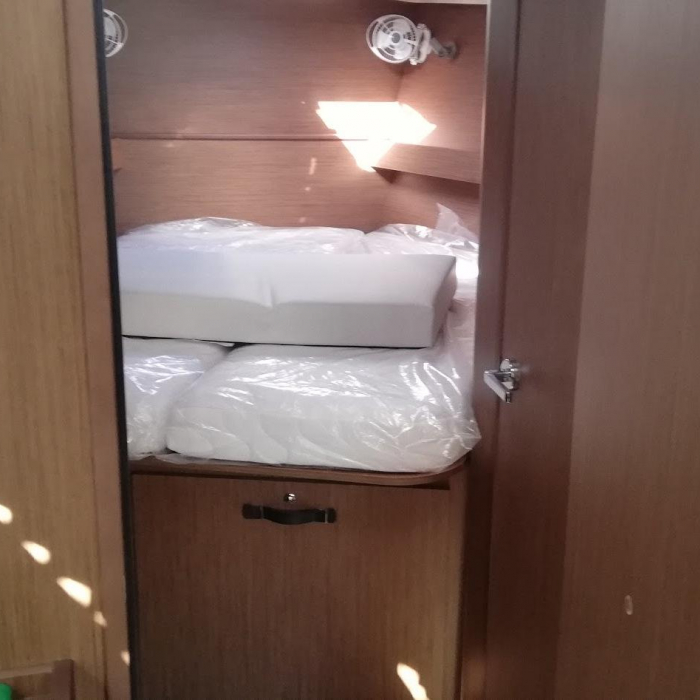 Chica | Oceanis 38.1 photo 6