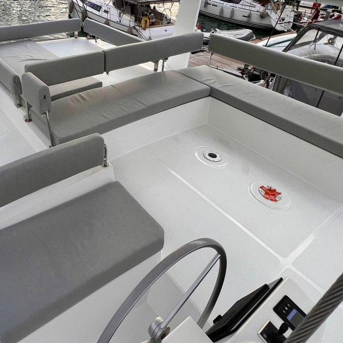 Honour | Bali 4.8 OW photo 27