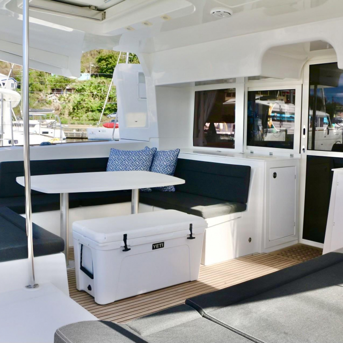 Peace Out - FF | Lagoon 450 F photo 3