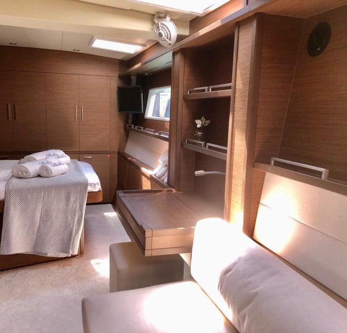 Atlantis | Lagoon 620 photo 24