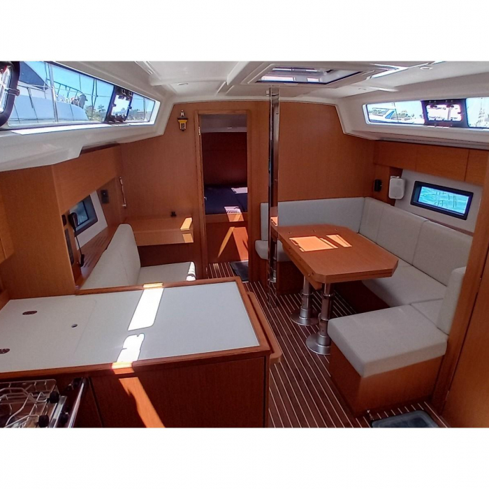 Galini | Bavaria 38 Cruiser photo 3