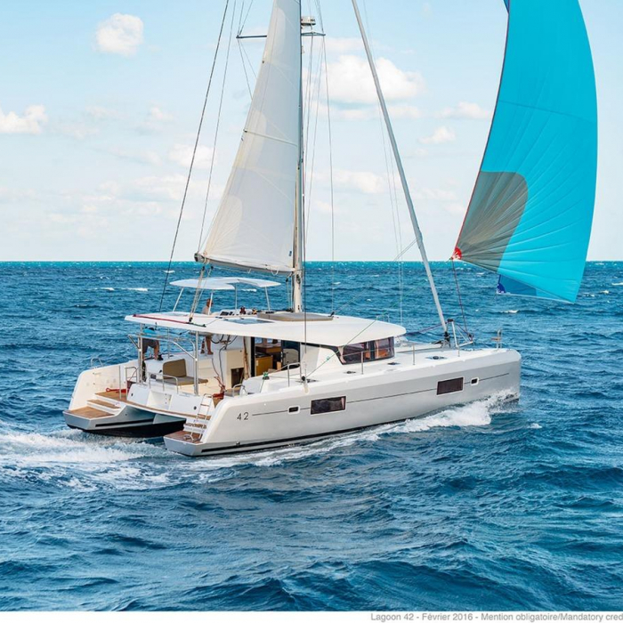 ZIL 2 | Lagoon 42 photo 1